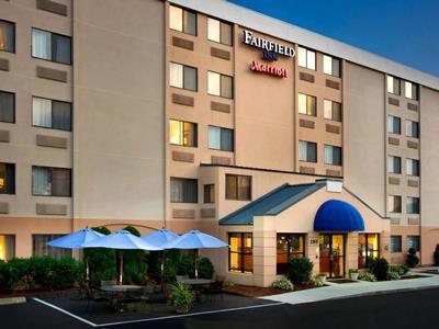 Fairfield Inn Boston Woburn Exterior photo